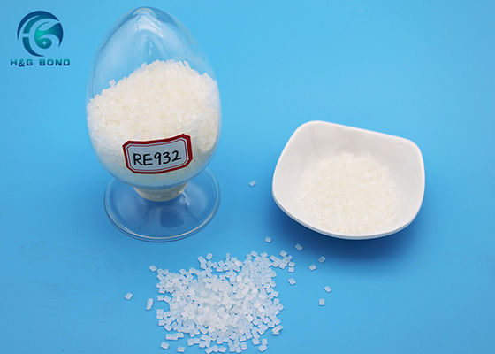 Granule adhésif thermofusible de force de liaison élevée pour les feuilles multicouches de barrière