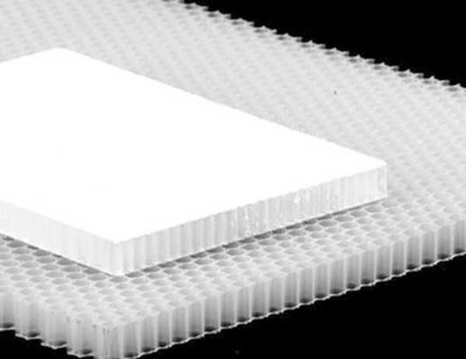 Film adhésif thermofusible transparent excellente résistance au pelage