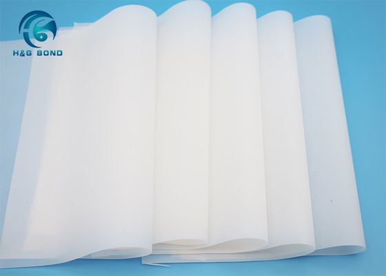 Résine adhésive transparente pour film coulé respectueuse de l'environnement